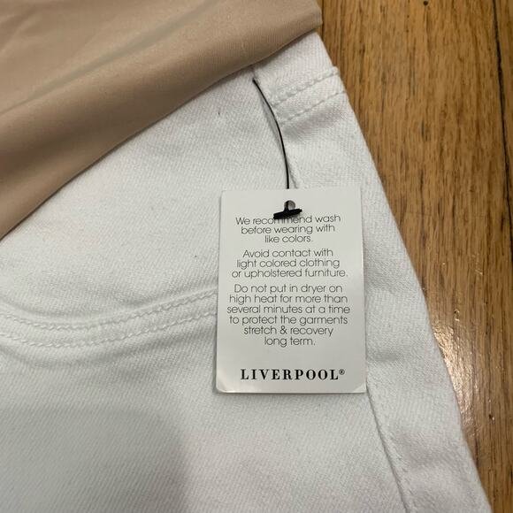 Women's White Maternity Shorts - Picture 9 of 9